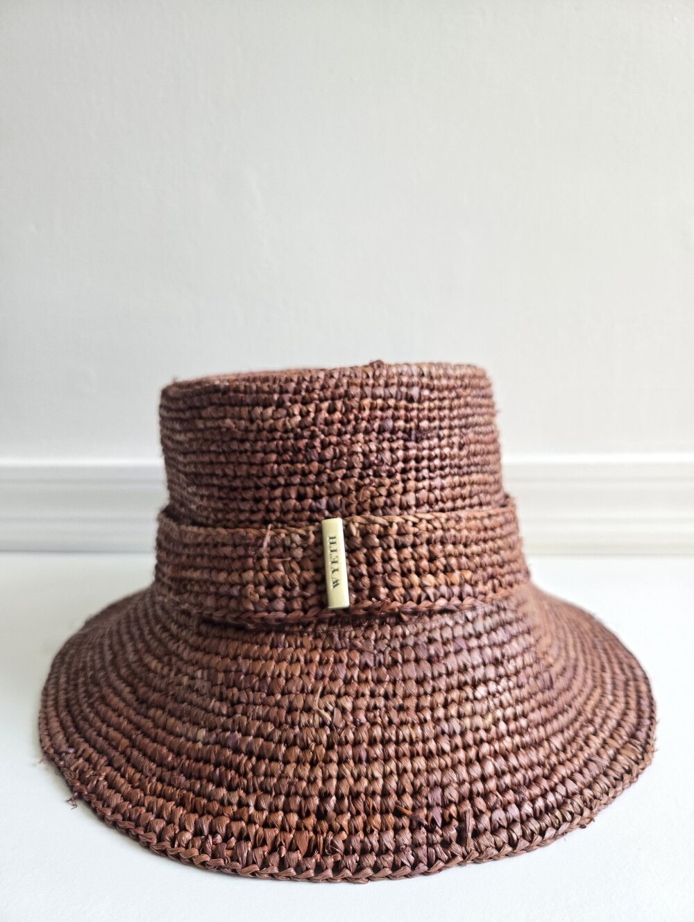 New Wyeth Logo Tonal Band 100% Paper Straw Packable Bucket Hat O/S